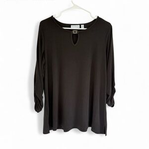 Susan Graver Women Black Liquid Knit Keyhole Blouse Size 1X Feminine Slinky